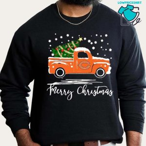 Chicago Bears Car With Christmas Tree Merry Christmas T-Shirt